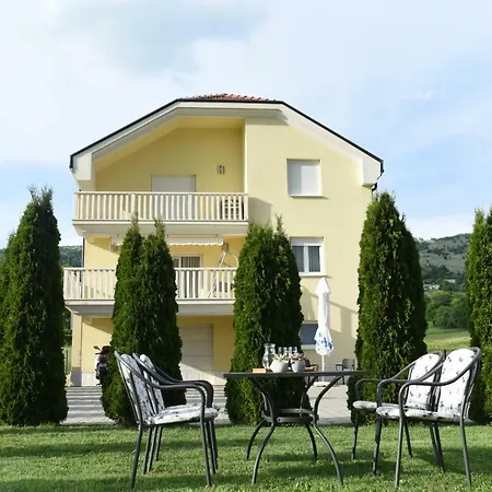 아파트 Apartman Livno 리브노